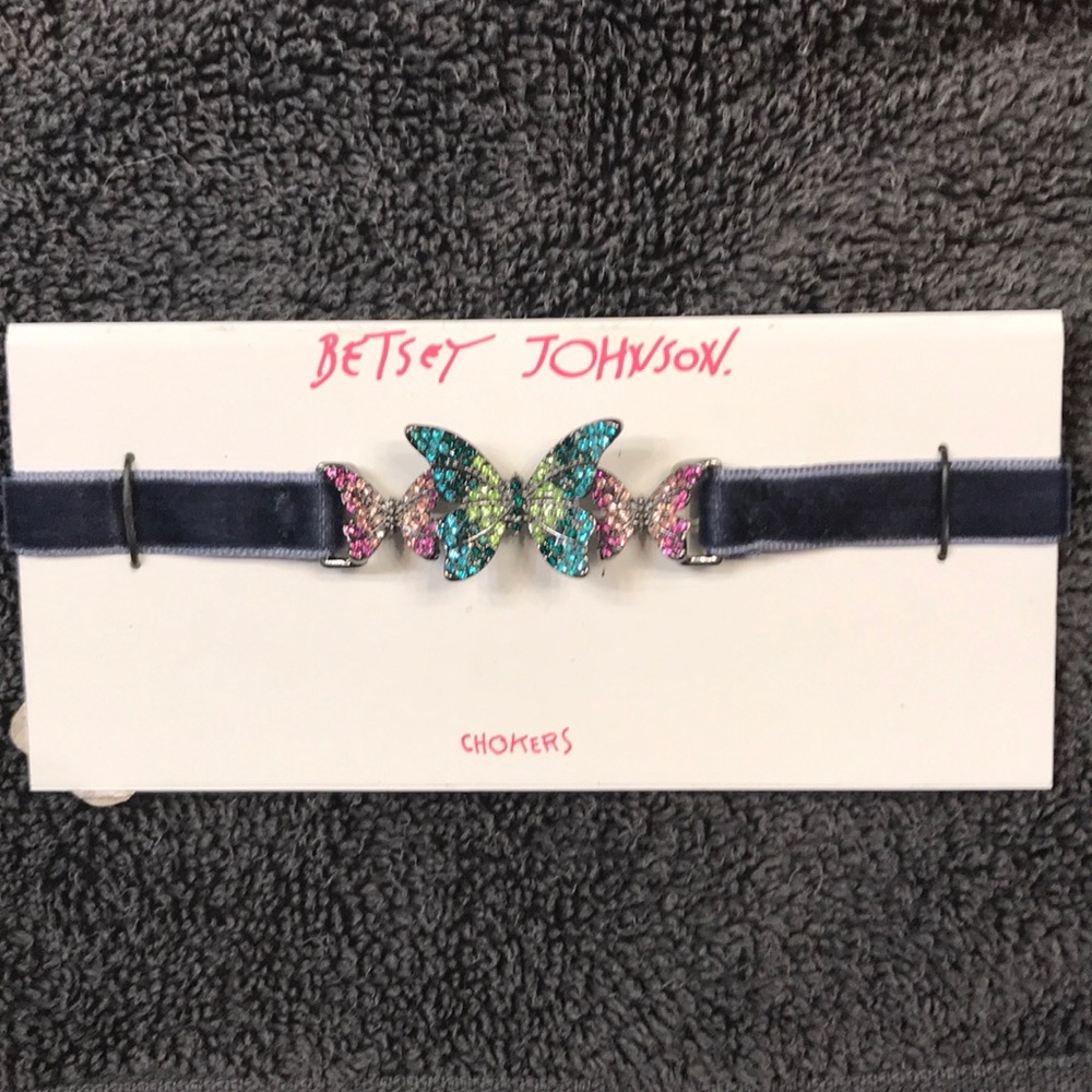 Betsey Johnson Choker
